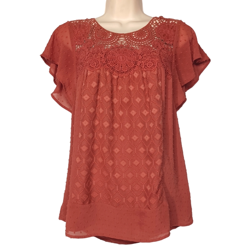 DR2 DANIEL RAINN Crochet Lace Print Flutter Sleeve Amaranth Red Top Small